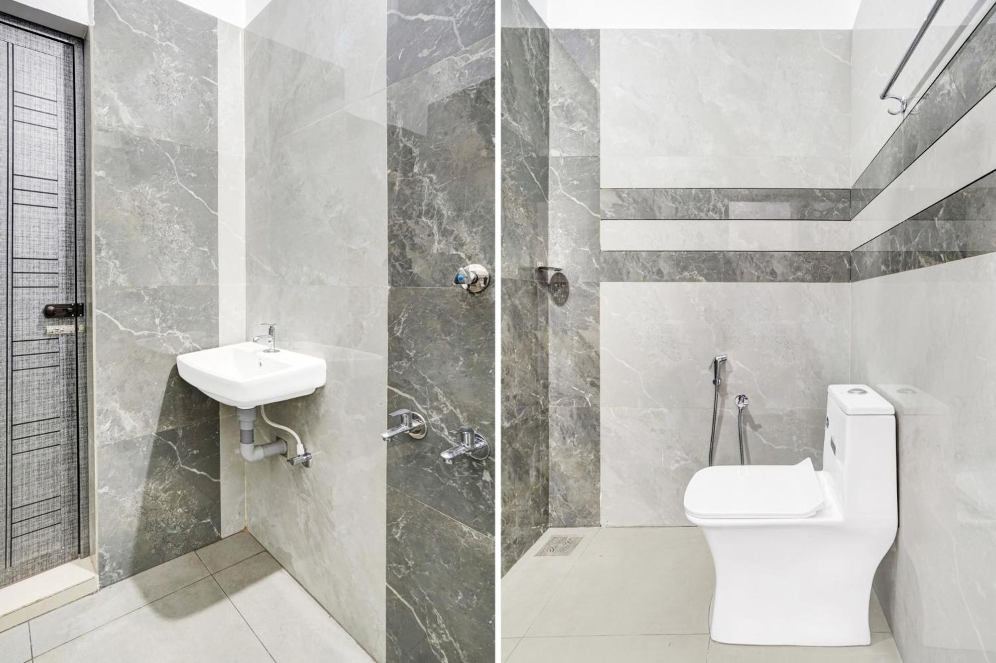Hotel O Grand Parassini Pappinisseri ภายนอก รูปภาพ